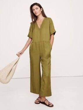 Banana Republic / VISCOSE-LINEN WIDE-LEG JUMPSUIT / Olive green / Size Small